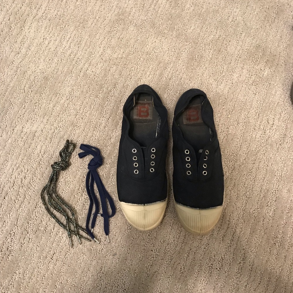 Dark blue canvas shoes!